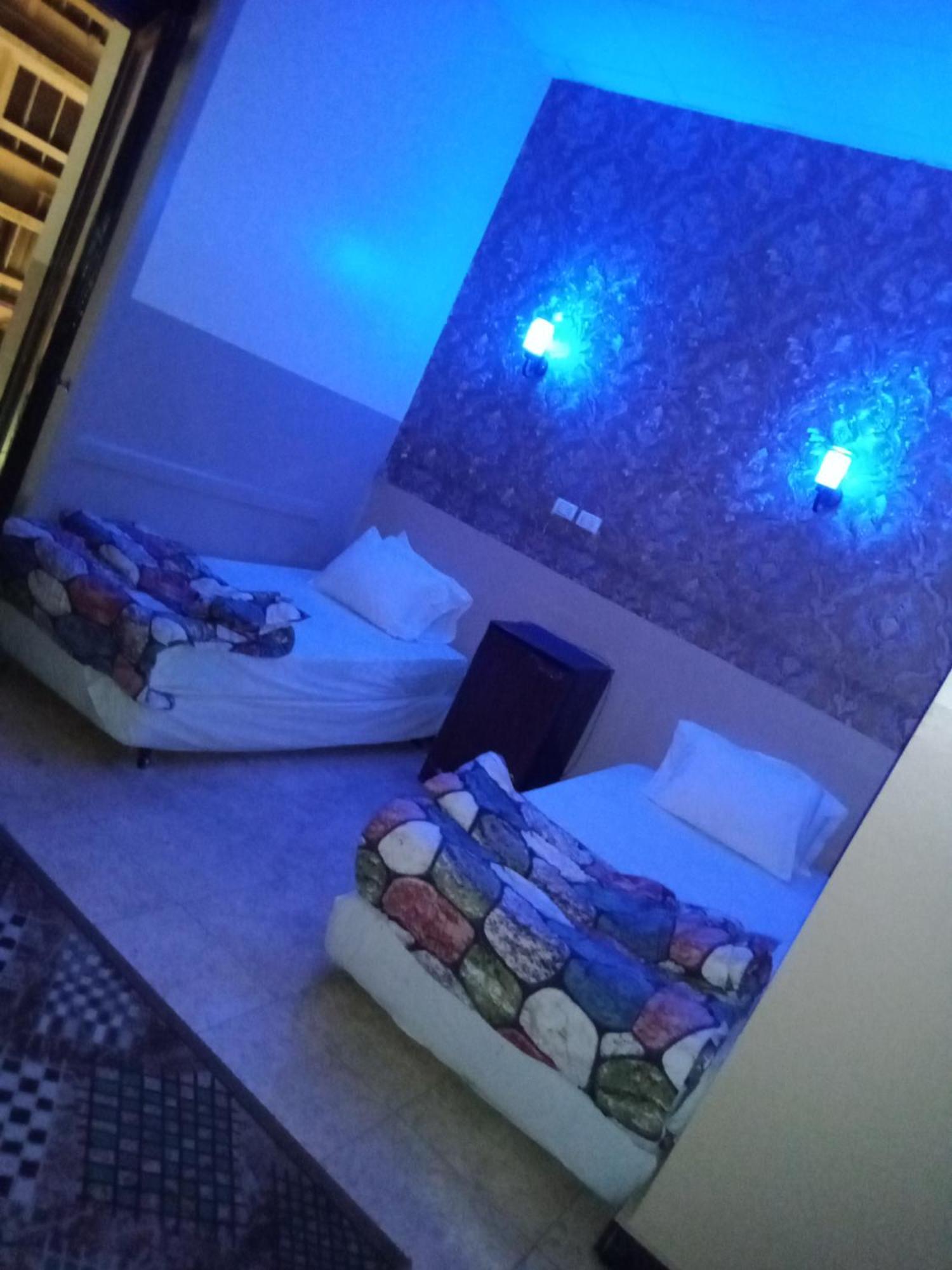 One Season Hostel Каир Номер фото